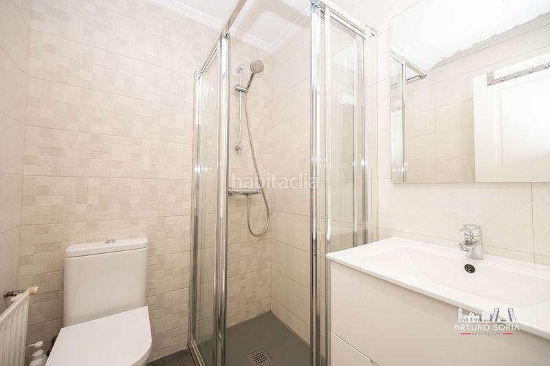 Foto e6f862fe-504b-44e4-9c20-49d6183b5608. Lloguer pis amb piscina a Costillares Madrid