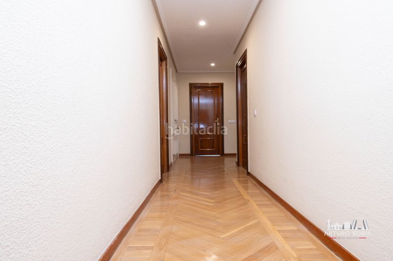 Foto 10a1ddb3-7b1e-4924-938b-ab901c381bae. Rent flat with fireplace pool in Costillares Madrid