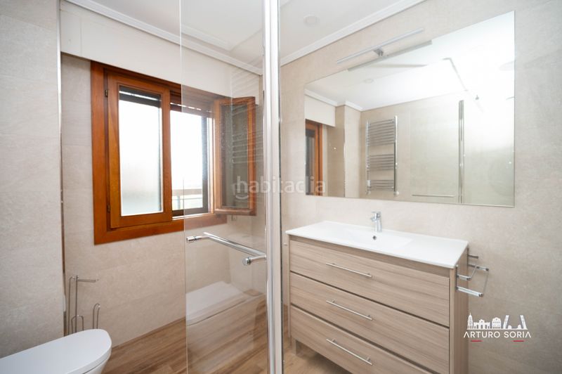 Foto 729f90b9-b27d-41f9-97eb-0fabfbf883a6. Rent flat with fireplace pool in Costillares Madrid