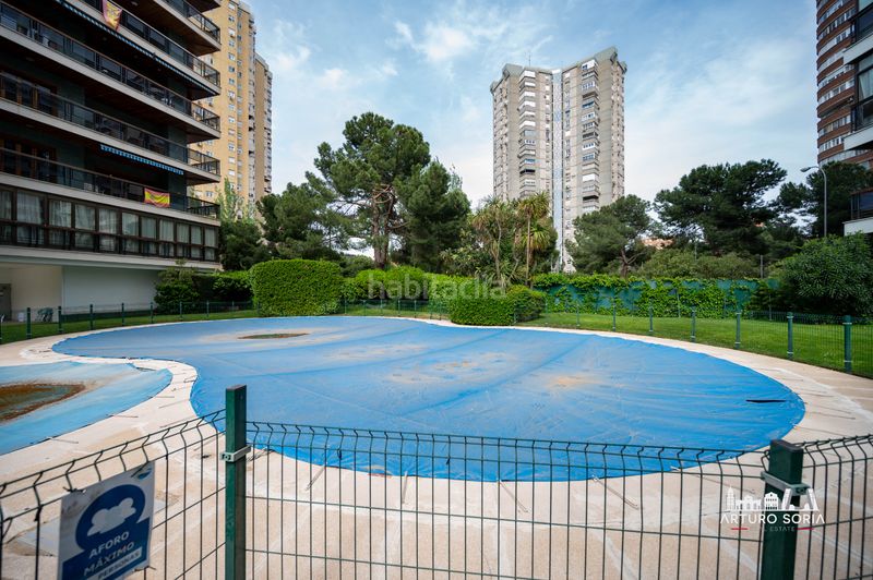 Foto ebf6f638-b27e-4a29-8069-156c4b1ef2e8. Rent flat with fireplace pool in Costillares Madrid