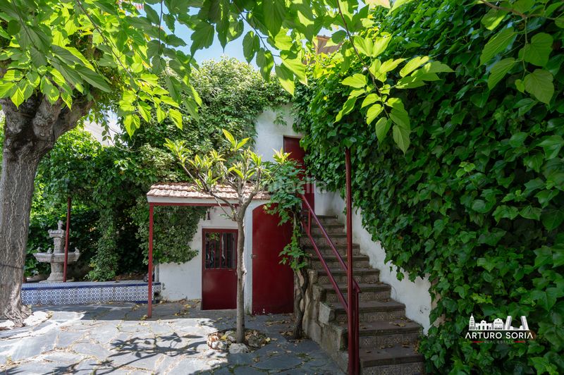 Foto fd736324-41f2-4df4-be08-ce0d948858f3. Chalet en Colina Madrid