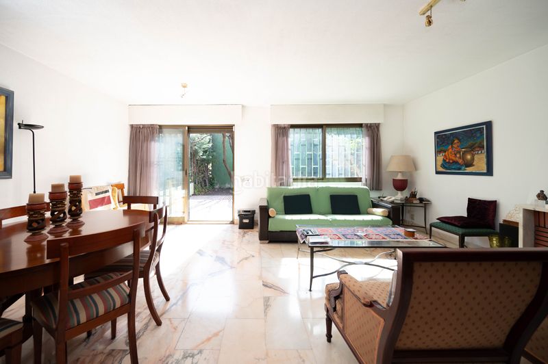 Foto 970919a1-1430-490a-84d2-8ac995ca3f2d. Casa aparellada a San Juan Bautista Madrid