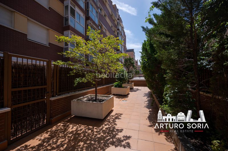 Foto a68753c0-1bf2-4f32-8e1b-23145ad337ec. Lloguer pis amb piscina a Sanchinarro Madrid