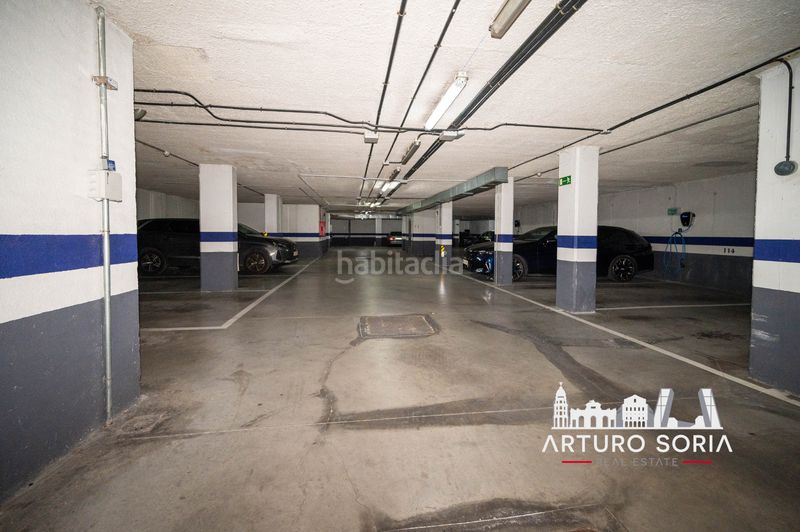 Foto cd7f1536-3ed6-4244-9ea2-963803c91bbf. Lloguer pis amb piscina a Sanchinarro Madrid