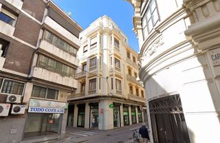 Pis a Calle maría cristina, 2. Vivienda en córdoba. finca 86797