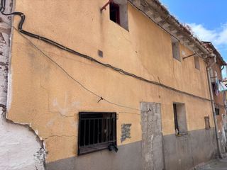 Mas  C. olivo, 14. Vivienda en calahorra la rioja. finca 521