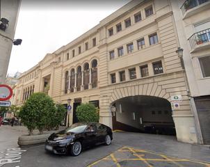 Parking voiture à Calle rioja 25. Plaza de aparcamiento 115 s4 en calle rioja 25 sevilla
