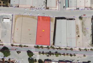 Terreno residenziale en Calle sevilla 15. Parcela en lopera jan. finca 10299