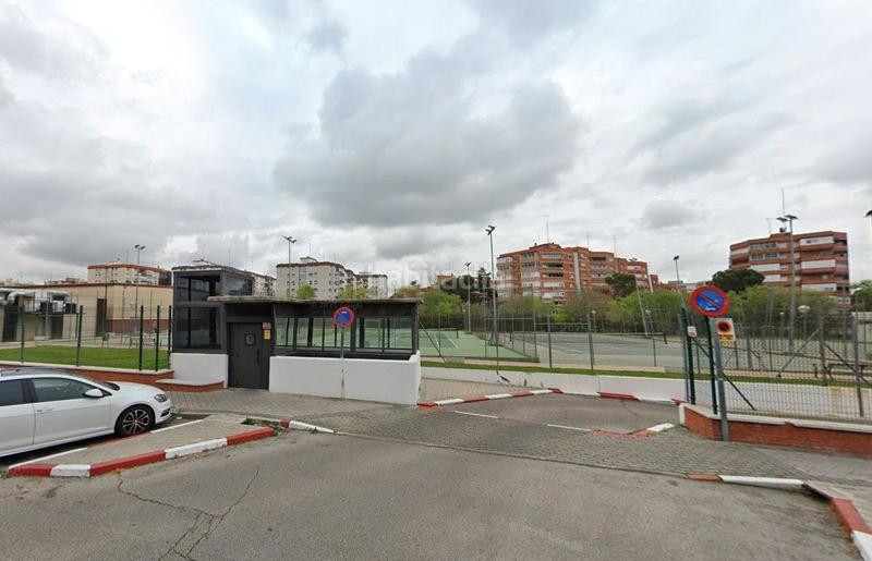 Foto 919f29be-644a-4ade-90d9-5dbf5a6f4b33. Aparcament cotxe a calle del pintor picasso a Norte-Universidad Móstoles
