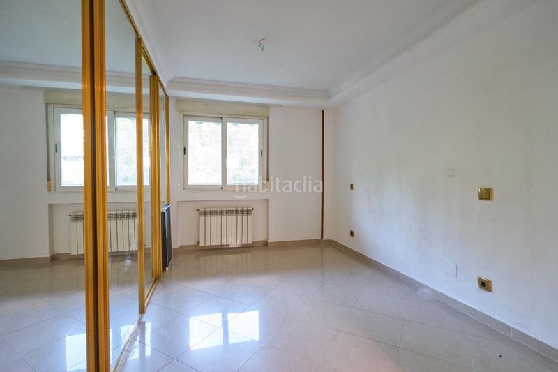 Foto 6c414576-6c95-443f-8a76-925eedf49d90. Ático  con terraza privada y enorme potencial en Móstoles