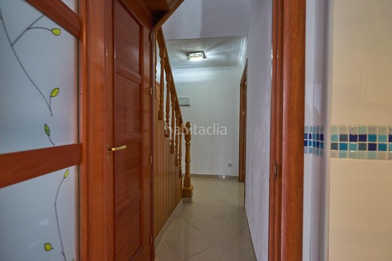 Foto 8a79c81f-7461-48d8-8446-404f80a84eef. Ático  con terraza privada y enorme potencial en Móstoles