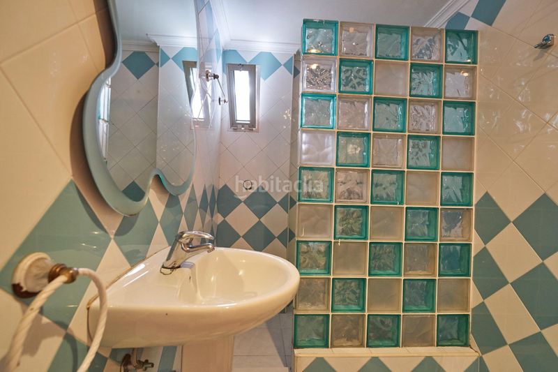 Foto 8f7257eb-acaf-4114-9b2e-f3d214a505b2. Ático  con terraza privada y enorme potencial en Móstoles