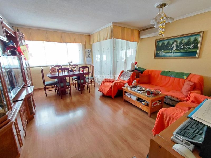 Foto df77e16b-f121-4855-b5d6-8e15b2d2231c. Piso  en venta en Villafontana - Estoril I Móstoles