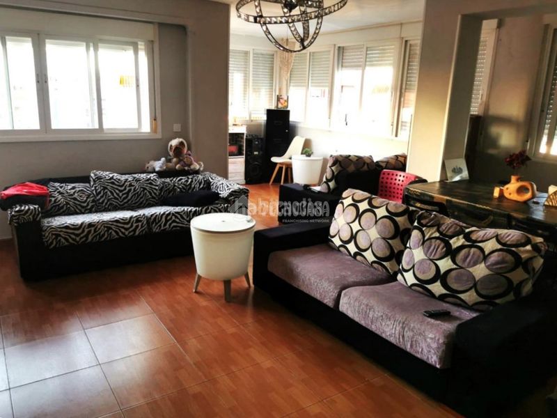 Foto 69cc8ec0-d382-455b-b60c-0a1c90b7b2f7. Piso  en venta en Villafontana - Estoril I Móstoles