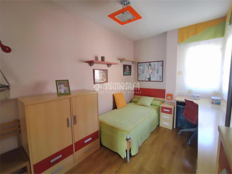 Foto 1477202e-84dd-4a91-921d-5dd800a4b8a2. Àtic amb calefacció aparcament a Sur - PAU 4 Móstoles