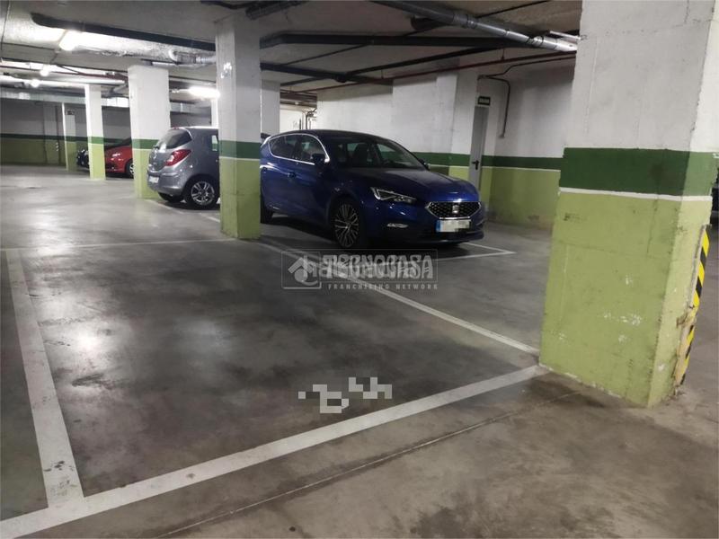 Foto 5e111315-a5cb-4d42-ab9a-9d0034ec6ca4. Àtic amb calefacció aparcament a Sur - PAU 4 Móstoles