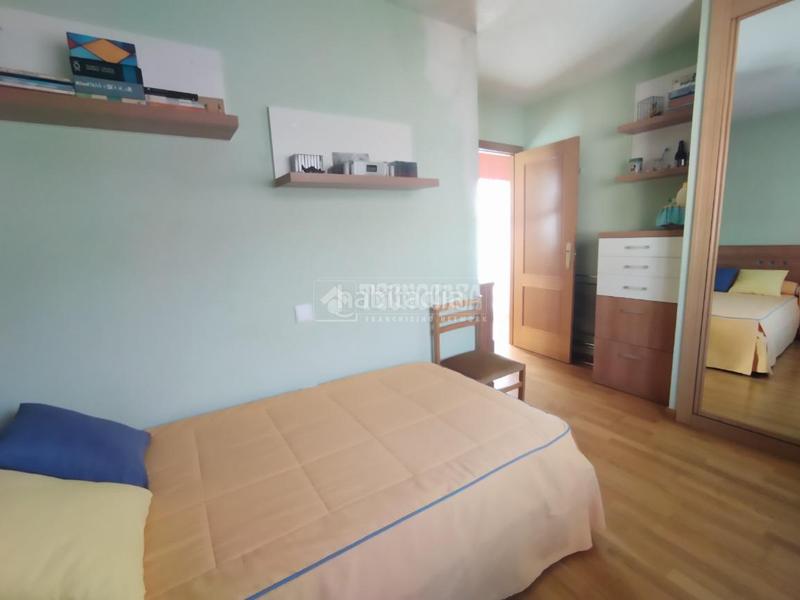 Foto 99783861-bce1-49fe-9226-8fea4c84e520. Àtic amb calefacció aparcament a Sur - PAU 4 Móstoles