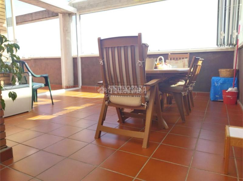 Foto ac5b3851-ba8e-4054-ab49-380dc0b9c2fe. Àtic amb calefacció aparcament a Sur - PAU 4 Móstoles