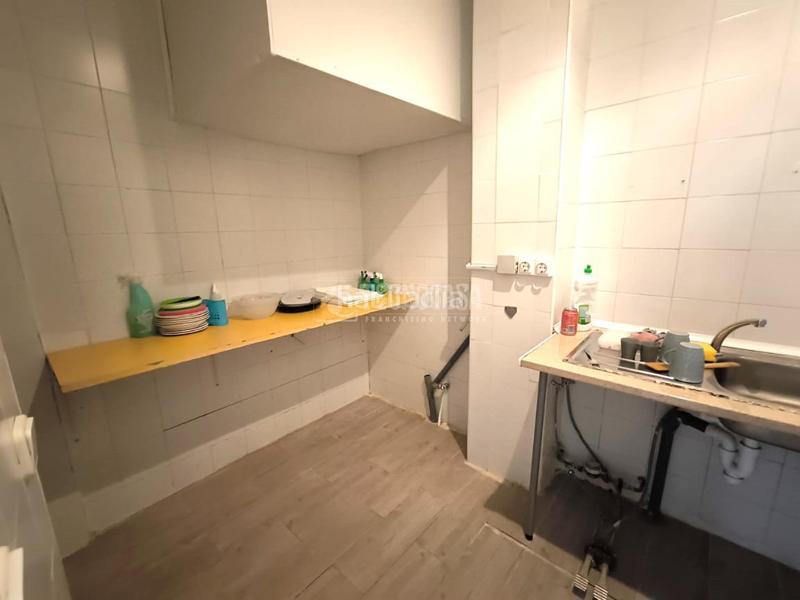 Foto 83154327-8ba0-4125-b94f-e21fa86649e4. Affitto locale commerciale con riscaldamento in Sur - PAU 4 Móstoles