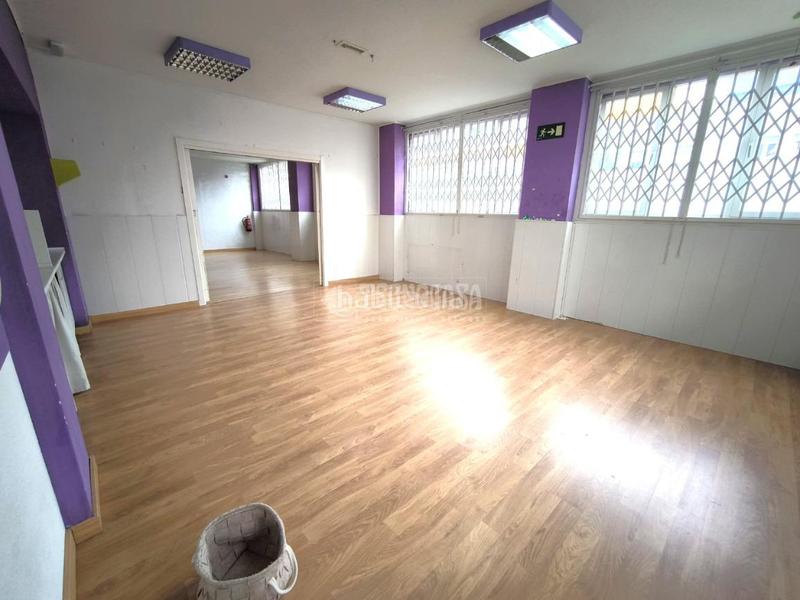 Foto 96df5403-03d3-4af0-af79-cea0cc882120. Miete geschäftsraum mit heizung in Sur - PAU 4 Móstoles