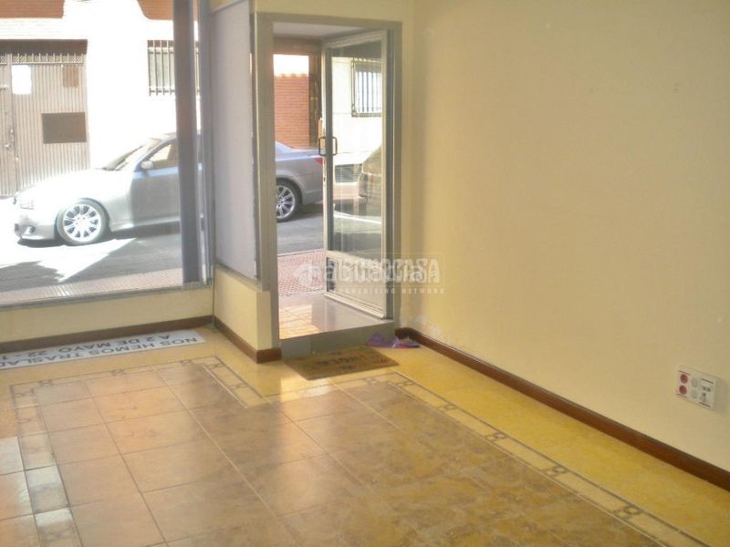 Foto ecbdf0bc-1bcd-4777-a1fe-3edae4405a18. Local comercial a Centro Móstoles