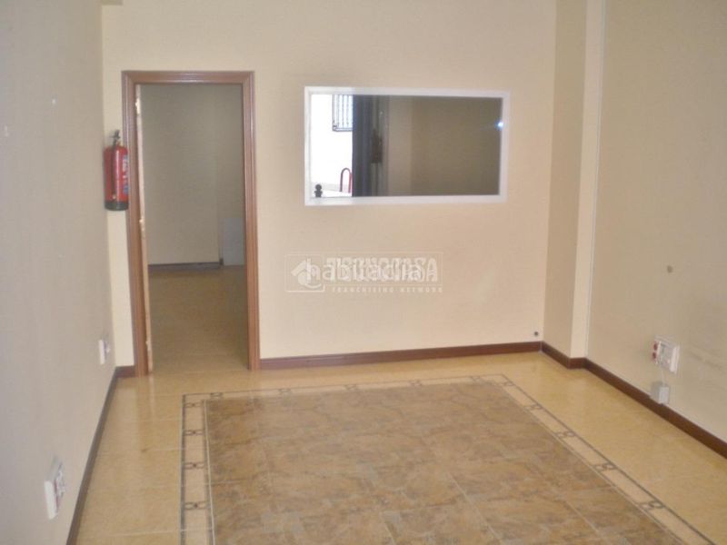 Foto ff2147e8-d6e9-4811-9f82-e07dda997391. Local comercial a Centro Móstoles