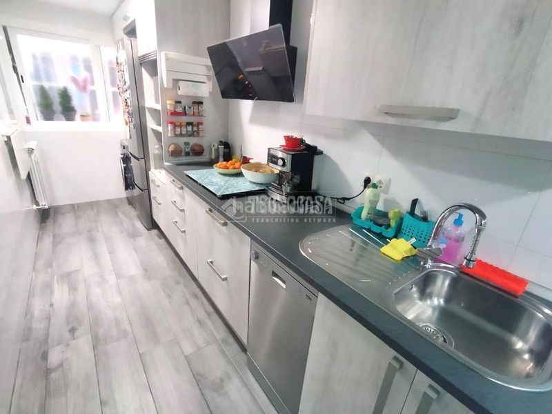 Foto 85e1e945-d5cd-4aa3-ba27-21293ac11e8c. Piso  en venta en Centro Móstoles