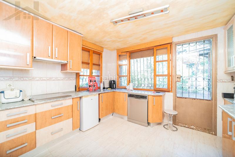 Foto ae30fc42-b03c-4a34-9168-605e23029582. Chalet avec cheminée chauffage piscine dans Calalberche