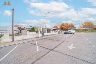 Local Comercial a Calalberche. Local en venta en calalberche