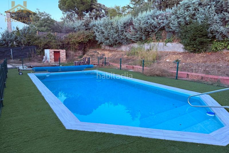 Foto cffc4b5d-b3cd-4edf-847e-7cca90033d24. Chalet avec piscine dans Villa del Prado