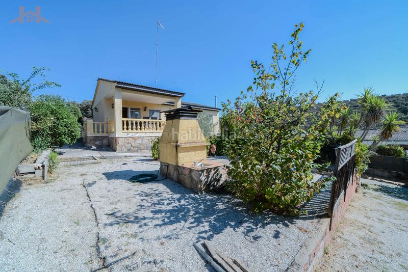 Foto 24866d2f-85b9-4d8b-ab3c-1dad75b832be. Chalet with fireplace heating parking pool in Villa del Prado