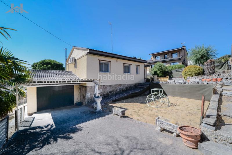 Foto 4264e361-477f-4975-a888-364a2729ed01. Chalet with fireplace heating parking pool in Villa del Prado