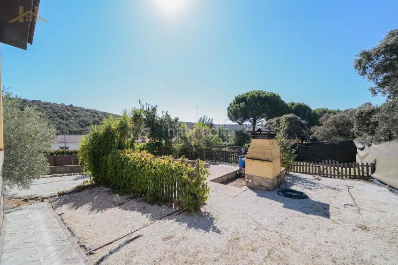 Foto e02d9716-a7bb-4d32-bb62-5ac57ce0796a. Chalet with fireplace heating parking pool in Villa del Prado