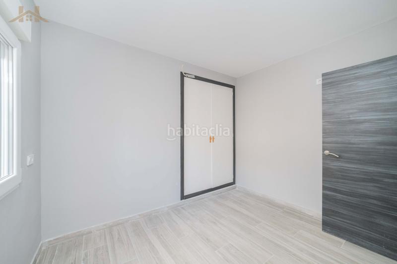 Foto 4fdad959-f17b-4b6e-9d3d-6ba329185a36. Chalet con camino parcheggio piscina in Villa del Prado