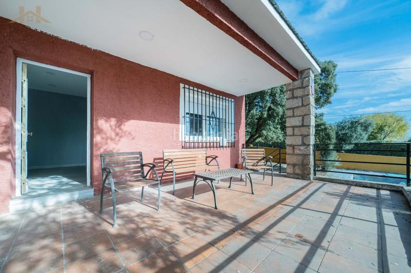 Foto bea0d9d1-692c-408c-b237-289e64fdf524. Chalet con camino parcheggio piscina in Villa del Prado