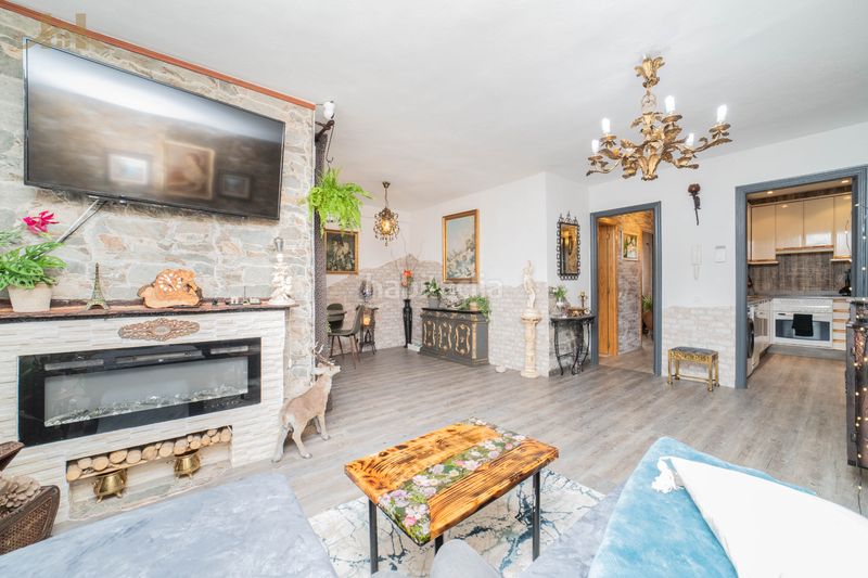 Foto 49426e8f-6dbd-4080-b7de-0b22bc7dc043. Pis amb calefacció aparcament a Calalberche