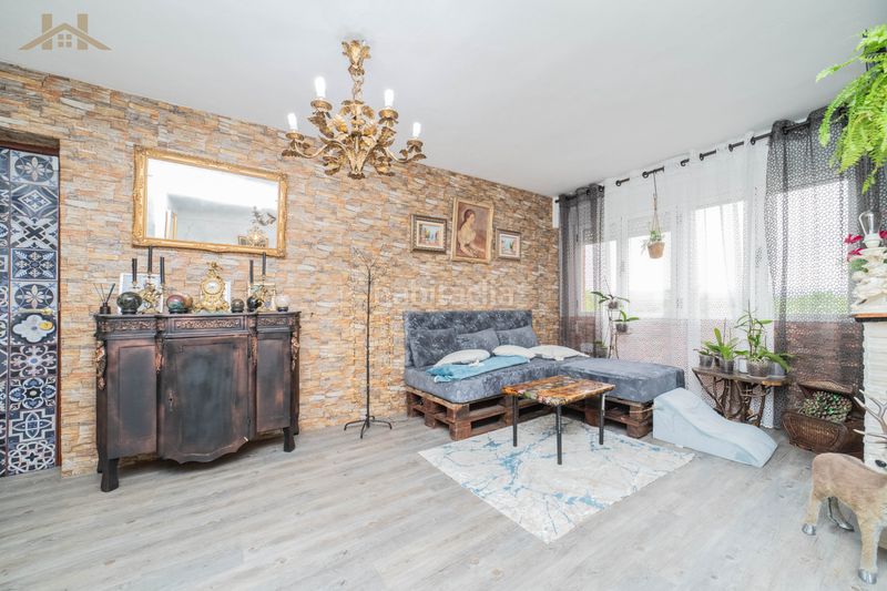 Foto 75573277-0eae-46dd-965a-2de2d562d026. Pis amb calefacció aparcament a Calalberche