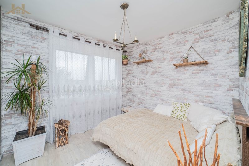 Foto 99ded381-2182-42ea-84dc-331b4d0791cc. Pis amb calefacció aparcament a Calalberche