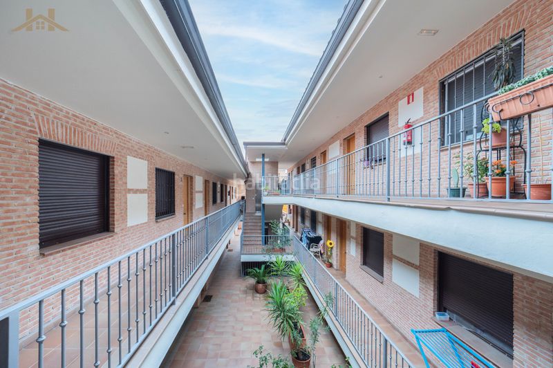 Foto c67a3f0f-6912-4733-adca-62ab57916bf6. Piso  en venta en Villa del Prado