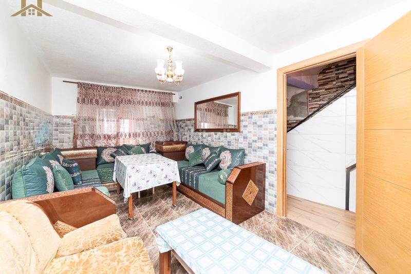Foto dd1a6ab2-8811-43f1-917e-2ead2a2b28f4. Casa adossada a Almorox