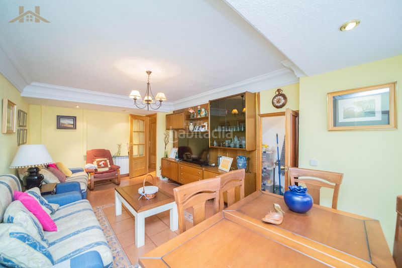 Foto c799b764-966a-4ac8-a378-7d59e55582f4. Casa aparellada amb xemeneia calefacció aparcament piscina a Calalberche