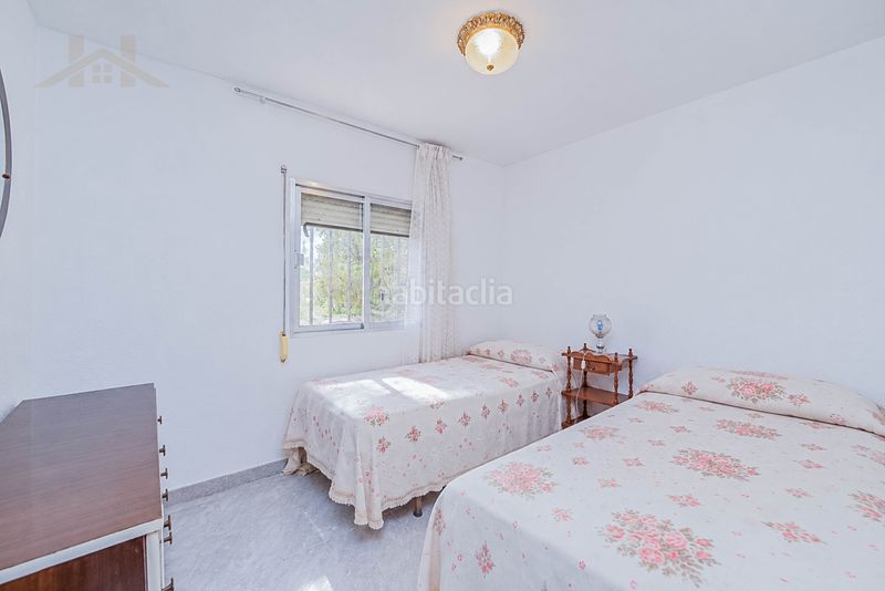 Foto aa37a15b-eb0a-47aa-9d40-218bb77b7259. Xalet amb xemeneia calefacció aparcament piscina a Calalberche
