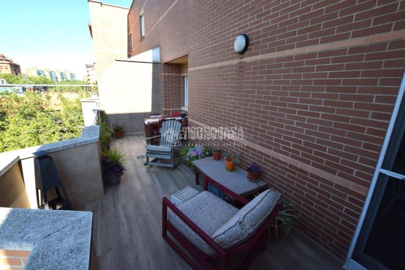 Foto a1b30ee8-bf86-4701-a9ae-8e298a3b9da1. Ático  en venta en Loranca Fuenlabrada