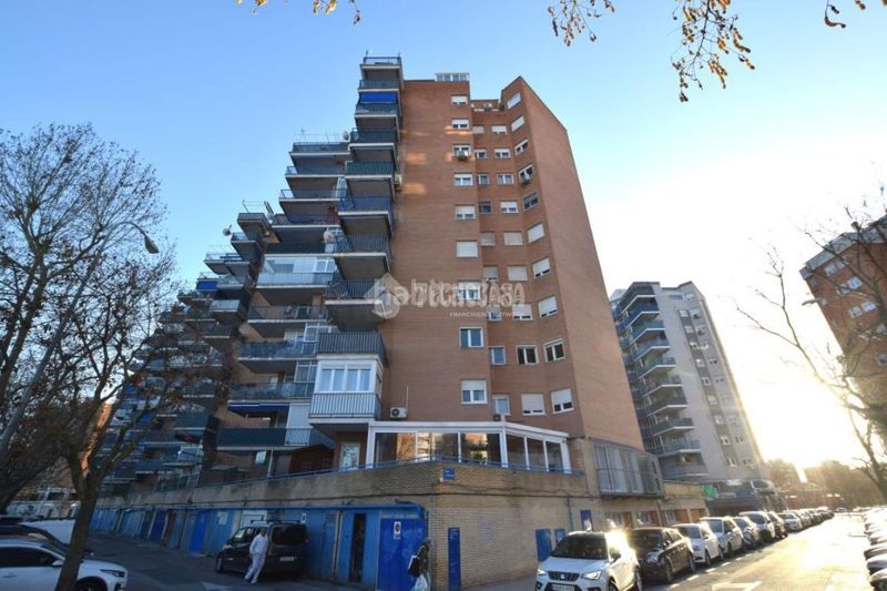 Foto b35a4f03-cabf-4743-8917-7f25d40a83a1. Pis amb calefacció piscina a Loranca Fuenlabrada