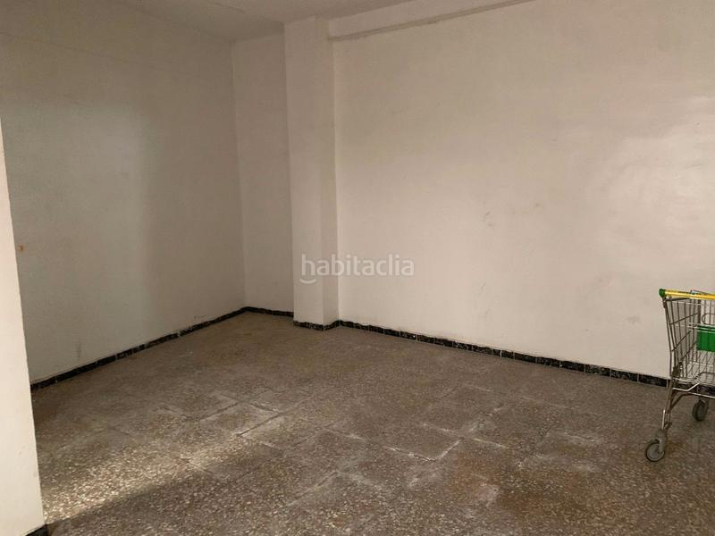 Foto 2c9ec1f3-3de6-4a34-8c32-90e97a7338bb. Local comercial próximo a la plaza madrid en Carrús Oeste Elche / Elx