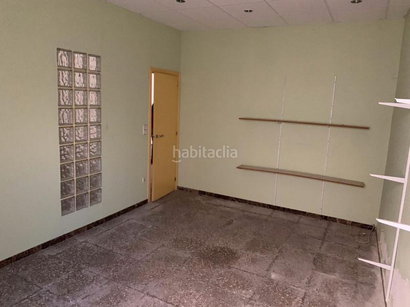 Foto 52b20ca0-9069-4c8a-a8a7-d35fb49a0c3d. Local comercial próximo a la plaza madrid en Carrús Oeste Elche / Elx