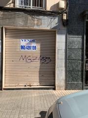 Geschäftsraum in Carrús Oeste. Próximo a la plaza madrid
