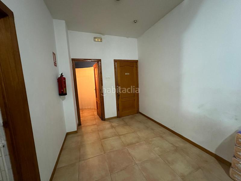 Foto e8771ee5-6342-49d0-8a75-743b625d9f0b. Affitto locale commerciale in Centro Elche / Elx