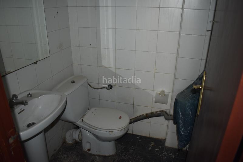 Foto 169be21a-1e54-4946-8ee4-530c5fbd23f4. Alquiler local comercial local en alquiler en av.de la libertad en Elche / Elx