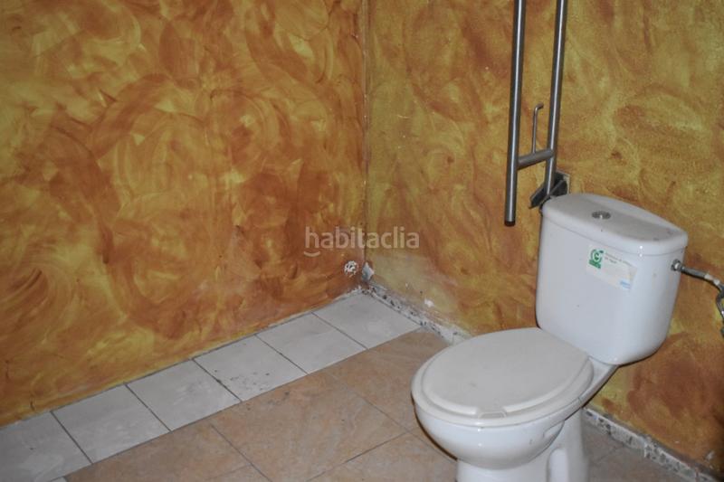 Foto 6420bd97-9df7-48c5-a68c-44ec71dc3a69. Alquiler local comercial local en alquiler en av.de la libertad en Elche / Elx